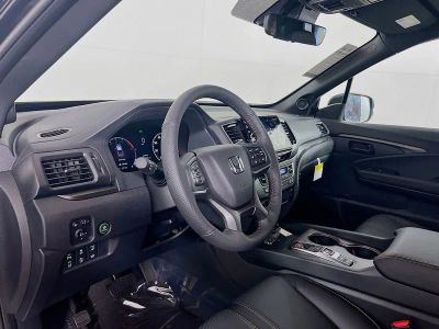 2026 Honda Ridgeline — photo 8 view