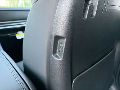 2026 Hyundai Santa Fe - Photo 17