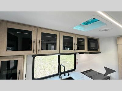 2025 Grand Design Imagine XLS - Photo 15