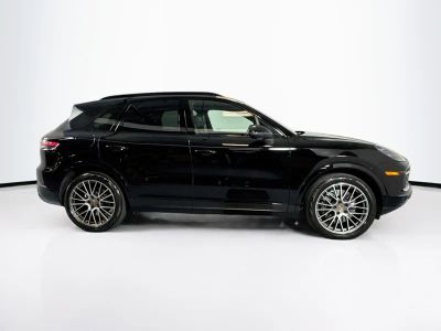 2023 Porsche Cayenne - Photo 8