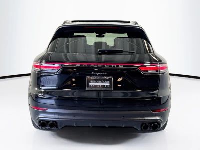 2023 Porsche Cayenne - Photo 10