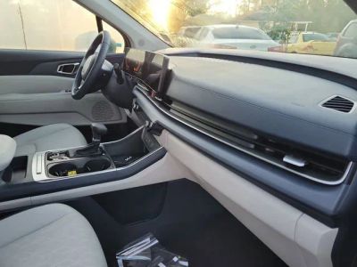2026 Kia Carnival — photo 31 view