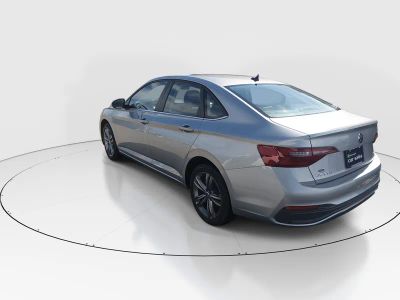 2024 Volkswagen Jetta - Photo 5