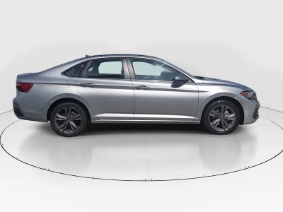 2024 Volkswagen Jetta - Photo 8