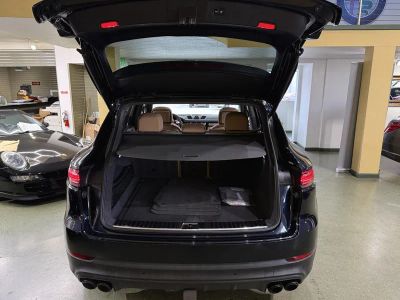 2023 Porsche Cayenne - Photo 3
