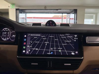 2023 Porsche Cayenne - Photo 18