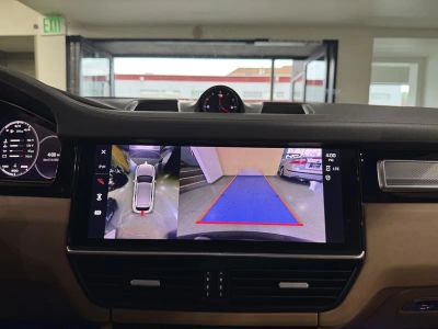 2023 Porsche Cayenne - Photo 17