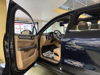 2023 Porsche Cayenne - Photo 10