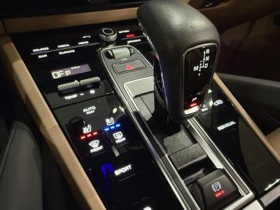 2023 Porsche Cayenne - Photo 22