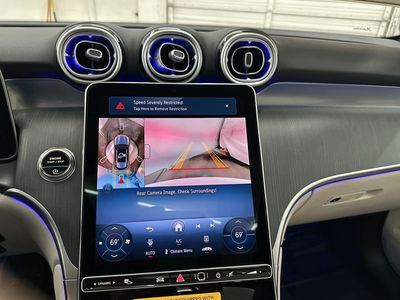 2026 Mercedes-Benz GLC - Photo 17