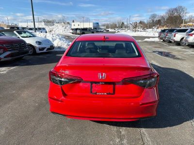 2024 Honda Civic Sedan EX CVT - Photo 5