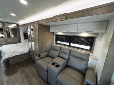 2027 Entegra ODYSSEY — photo 7 view