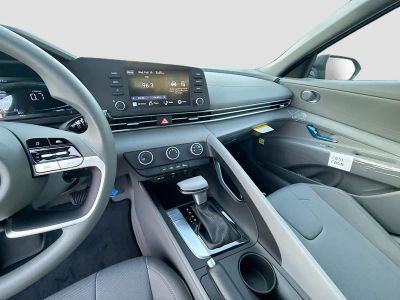 2026 Hyundai ELANTRA — photo 24 view