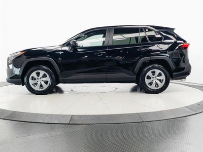 2025 Toyota RAV4 - Photo 7
