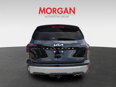 2024 Kia Telluride — interior view