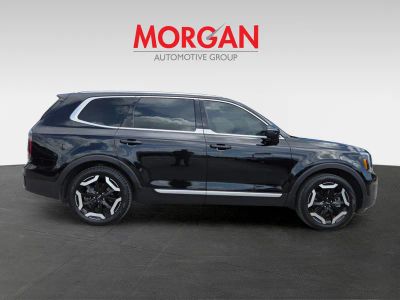 2024 Kia Telluride — side profile view