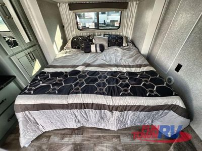 2025 Redwood RV Regency - Photo 54