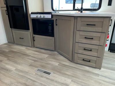 2027 Jayco PROWLER — photo 15 view