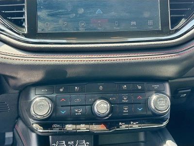 2024 Dodge Durango — photo 16 view