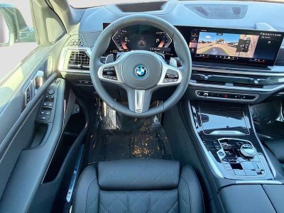 2026 BMW X5 — photo 17 view