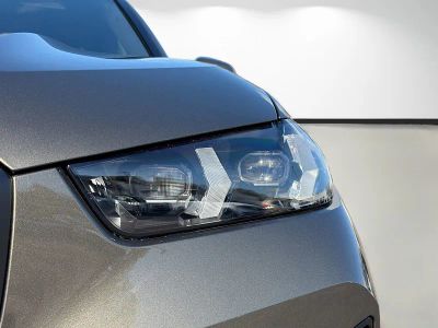 2026 BMW X5 — photo 9 view
