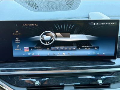 2026 BMW X5 — photo 35 view