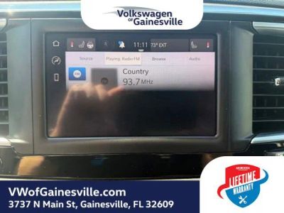 2023 Chrysler Voyager — photo 23 view