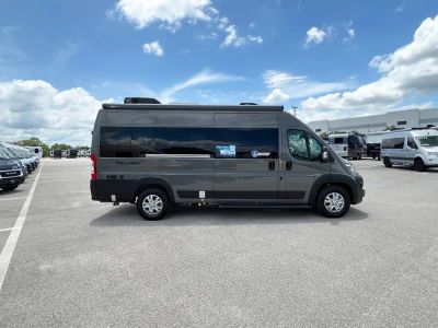2027 Thor Motor Coach TELLARO — photo 18 view