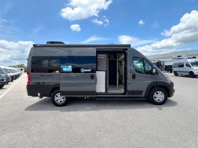 2027 Thor Motor Coach TELLARO — photo 19 view
