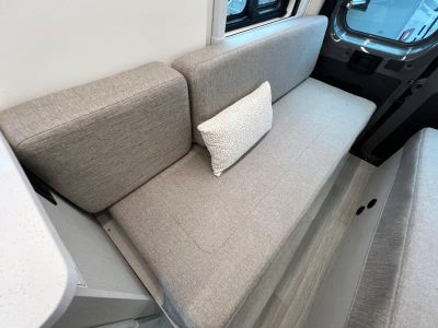 2027 Thor Motor Coach TELLARO — photo 9 view
