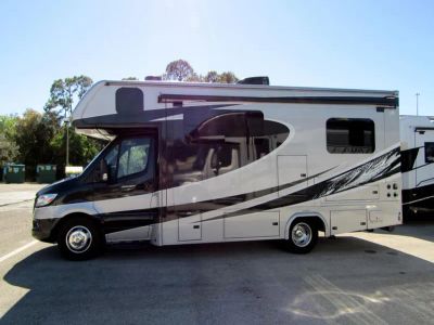 2022 Dynamax ISATA 3 SERIES - Photo 23
