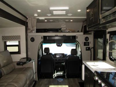 2022 Dynamax ISATA 3 SERIES - Photo 3