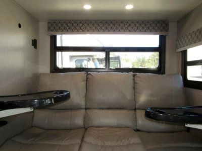 2022 Dynamax ISATA 3 SERIES - Photo 15