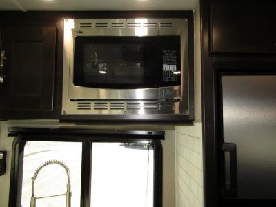 2022 Dynamax ISATA 3 SERIES - Photo 11