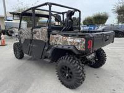 2026 Can-Am Defender MAX X mr HD11 with half-doors Dark Wildland Camo - Photo 3