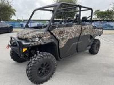 2026 Can-Am Defender MAX X mr HD11 with half-doors Dark Wildland Camo - Photo 1
