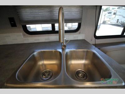 2022 Coachmen RV Pursuit — photo 41 view