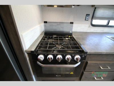 2022 Coachmen RV Pursuit — photo 43 view