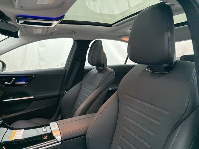 2026 Mercedes-Benz C-Class - Photo 13
