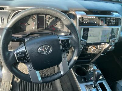 2021 Toyota 4Runner - Photo 14