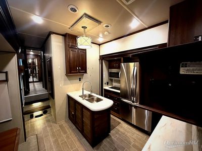2019 Palomino Columbus - Photo 4