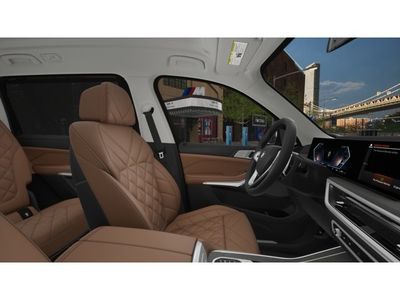 2026 BMW X7 xDrive40i - Photo 9