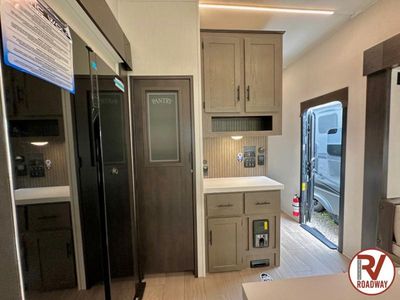 2026 Cherokee Arctic Wolf 3650SUITE - Photo 20