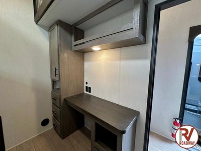 2026 Cherokee Arctic Wolf 3650SUITE - Photo 26