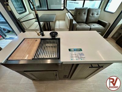 2026 Cherokee Arctic Wolf 3650SUITE - Photo 19