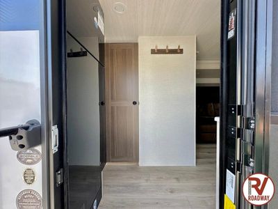2026 Forest River RV Surveyor Legend — photo 10 view