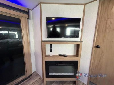 2023 Forest River RV Cherokee Alpha Wolf - Photo 14