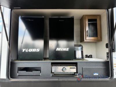 2023 Forest River RV Cherokee Alpha Wolf - Photo 9