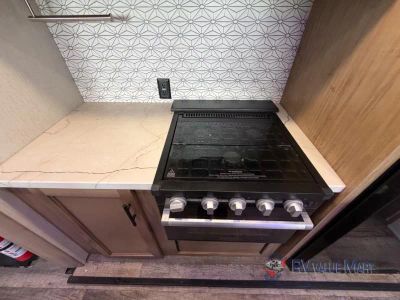 2023 Forest River RV Cherokee Alpha Wolf - Photo 17