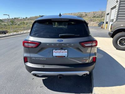 2025 Ford Escape — detail view